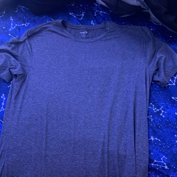 Plain shirt - Picture 1 of 1